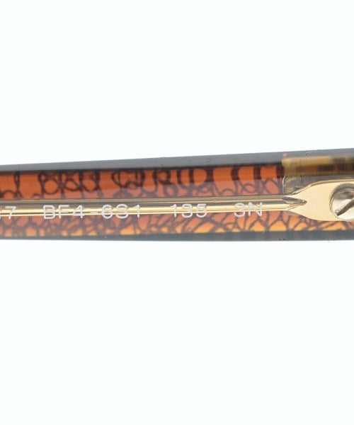 PRADA แว่นกันแดด