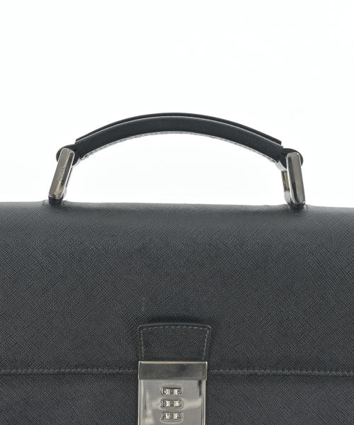 PRADA กระเป๋าธุรกิจ
