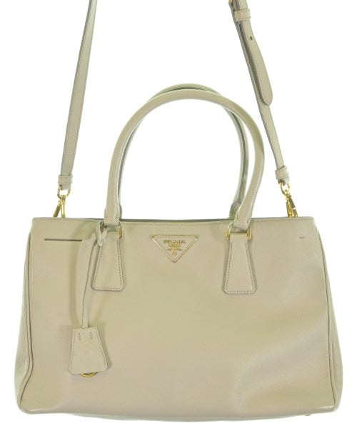 PRADA กระเป๋าถือ