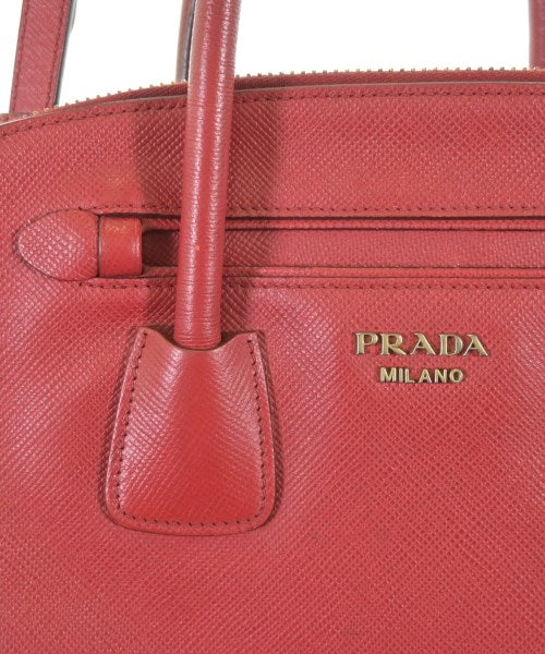 PRADA กระเป๋าถือ