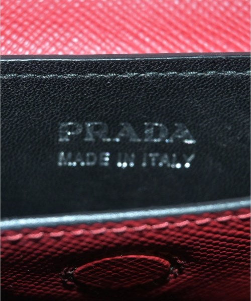 PRADA กระเป๋าถือ
