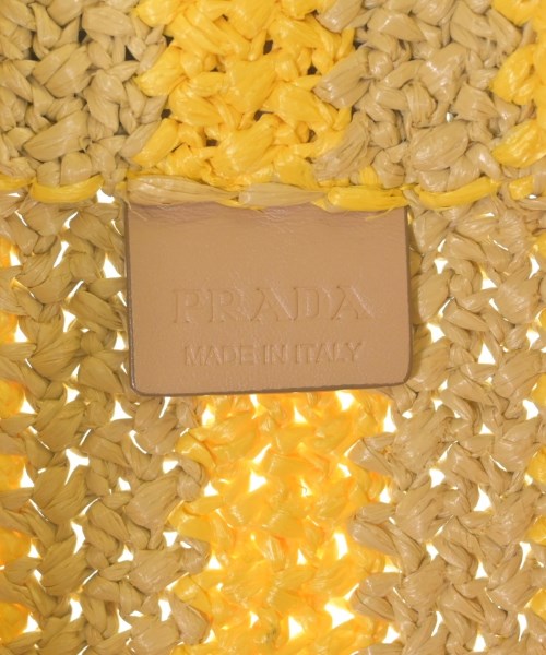 PRADA กระเป๋าถือขนาดใหญ่