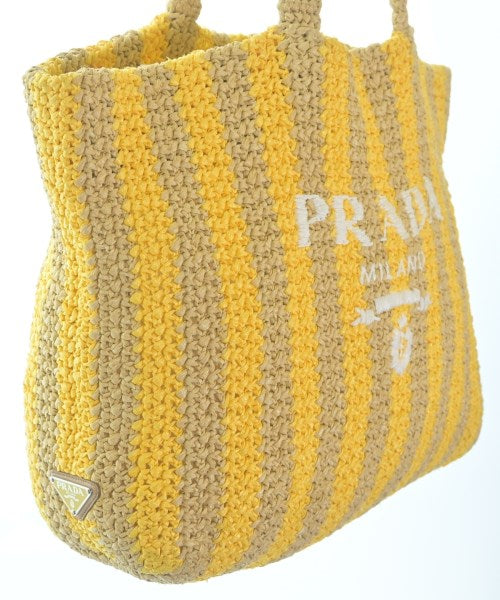 PRADA กระเป๋าถือขนาดใหญ่