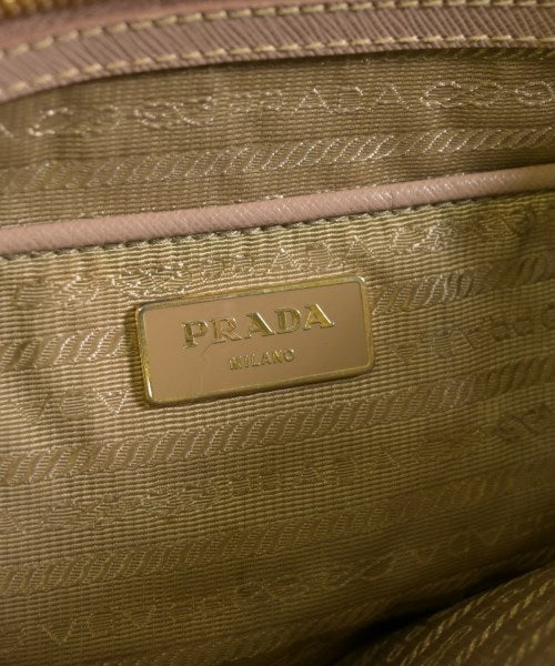 PRADA กระเป๋าถือ