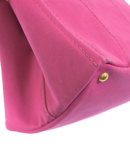 PRADA กระเป๋าถือขนาดใหญ่