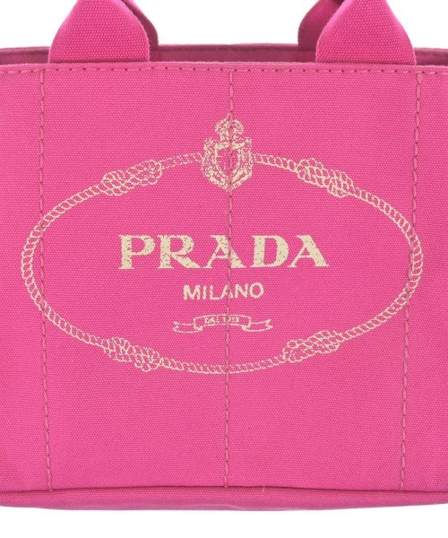 PRADA กระเป๋าถือขนาดใหญ่
