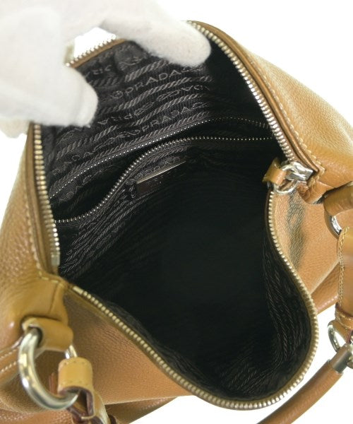 PRADA กระเป๋าถือ