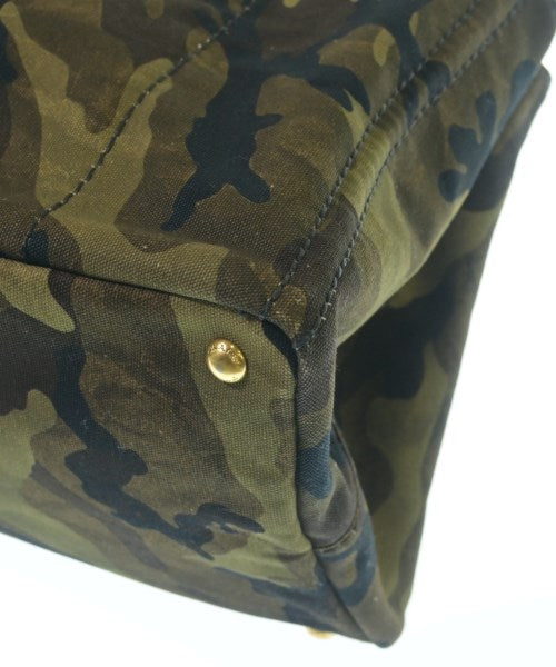 PRADA กระเป๋าถือขนาดใหญ่