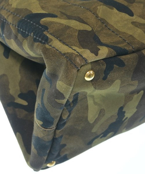 PRADA กระเป๋าถือขนาดใหญ่