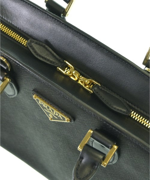 PRADA กระเป๋าถือ