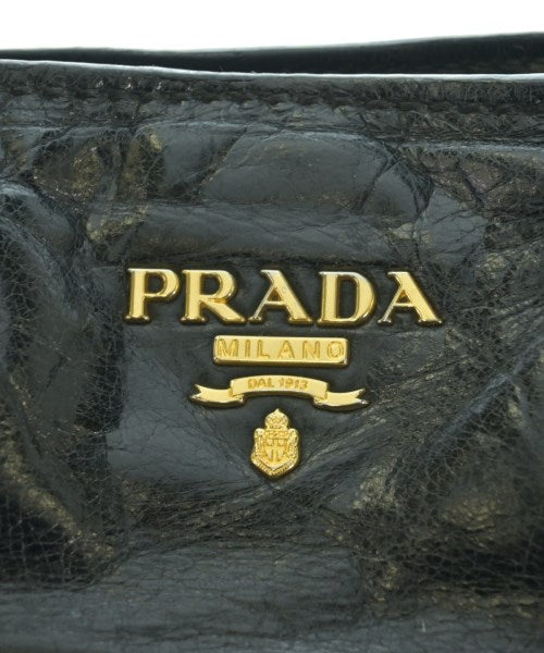 PRADA กระเป๋าถือ