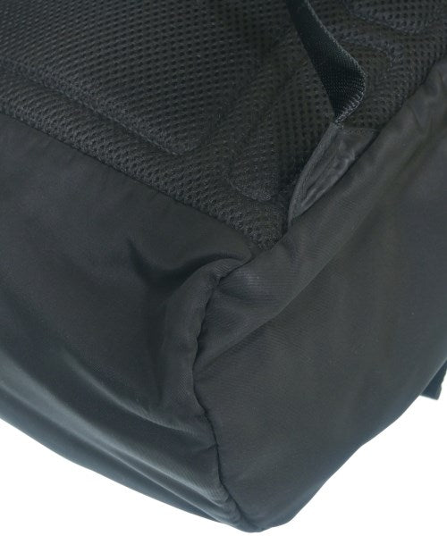 PRADA เป้สะพายหลัง