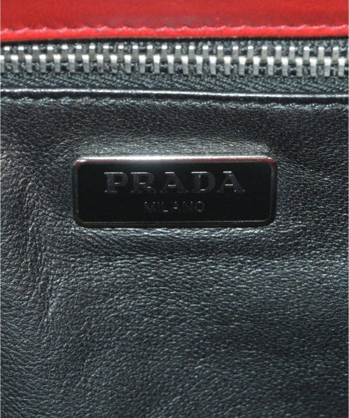 PRADA กระเป๋าสะพาย