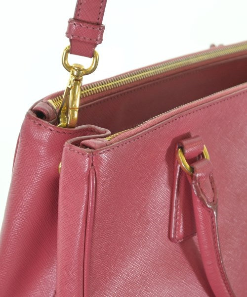 PRADA กระเป๋าสะพาย