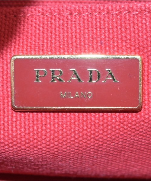 PRADA กระเป๋าถือขนาดใหญ่