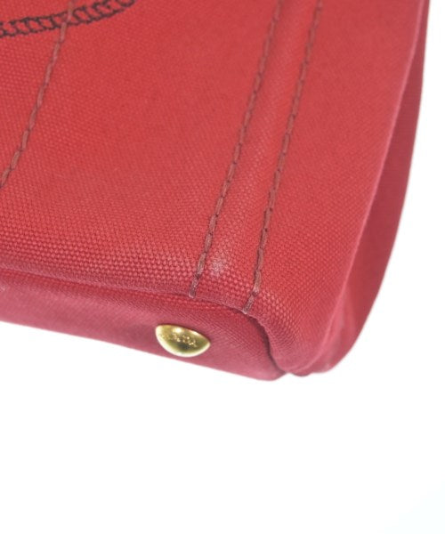 PRADA กระเป๋าถือขนาดใหญ่