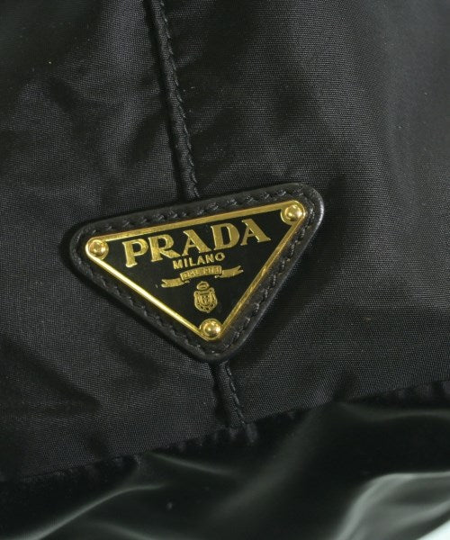 PRADA กระเป๋าถือขนาดใหญ่