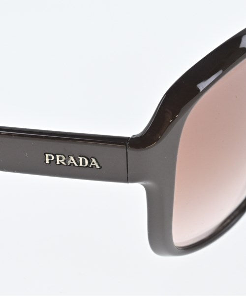 PRADA แว่นกันแดด