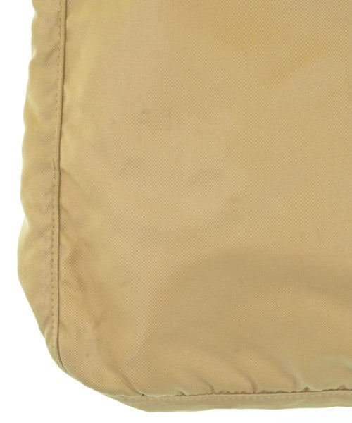 PRADA กระเป๋าถือขนาดใหญ่