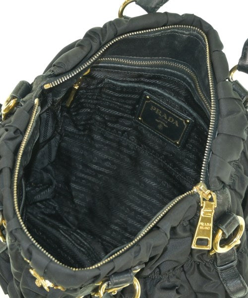 PRADA กระเป๋าถือ