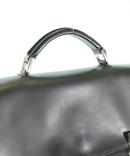 PRADA กระเป๋าธุรกิจ