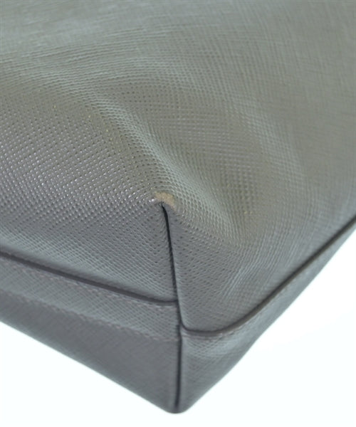 PRADA กระเป๋าถือขนาดใหญ่