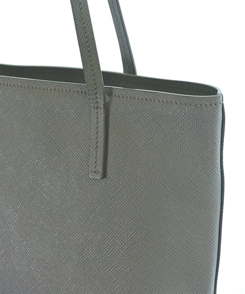 PRADA กระเป๋าถือขนาดใหญ่