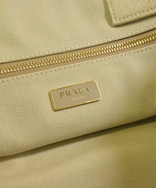 PRADA กระเป๋าถือ