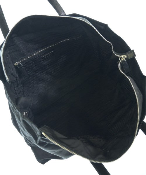 PRADA กระเป๋าถือขนาดใหญ่