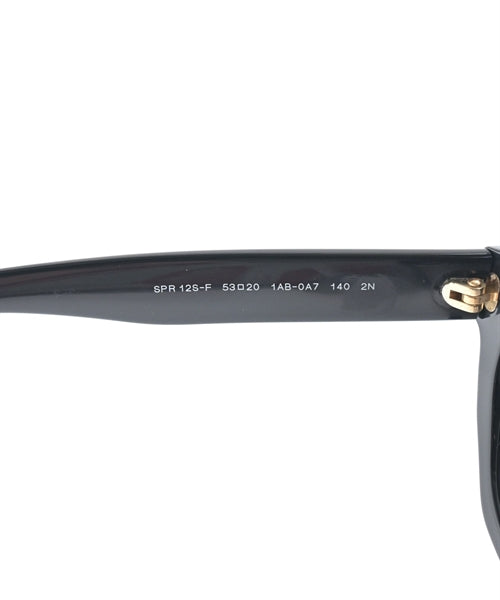 PRADA แว่นกันแดด