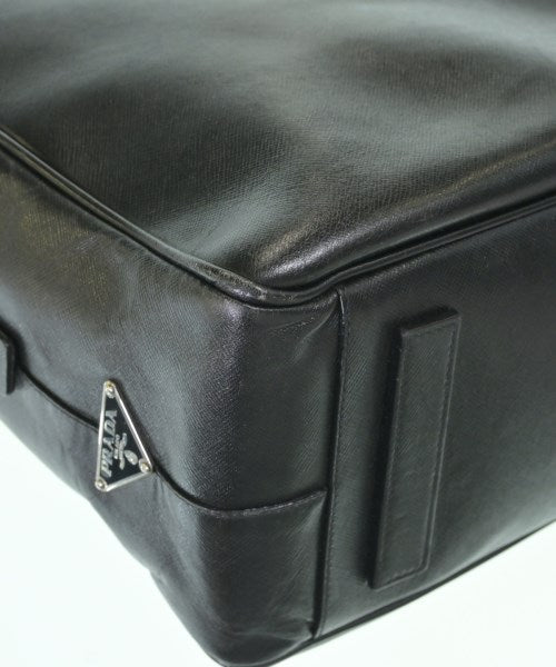 PRADA กระเป๋าธุรกิจ