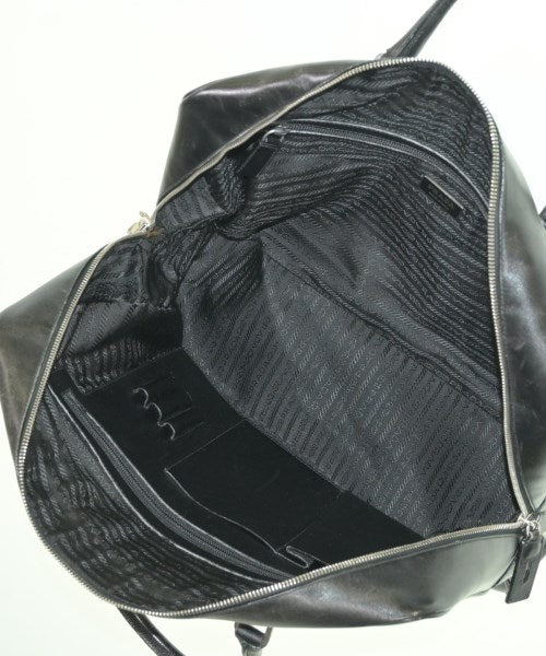 PRADA กระเป๋าธุรกิจ