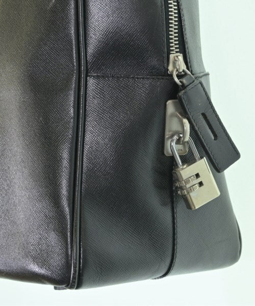 PRADA กระเป๋าธุรกิจ