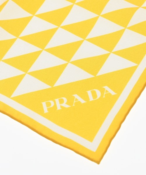 PRADA ผ้าพันคอ