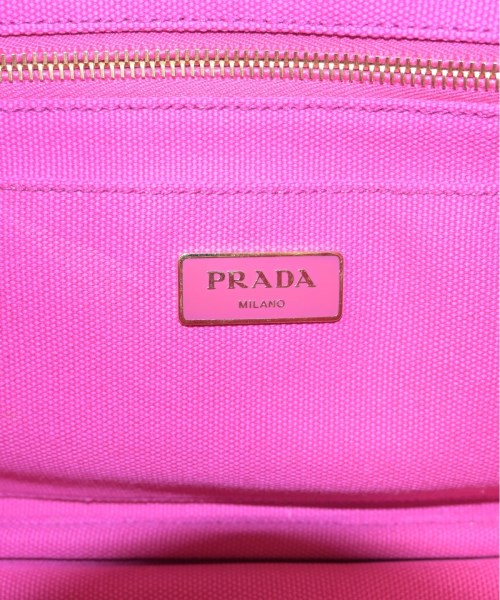 PRADA กระเป๋าถือขนาดใหญ่