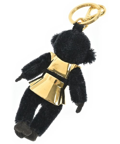 PRADA เครื่องประดับบนกระเป๋า