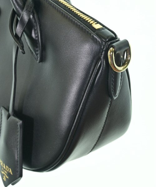 PRADA กระเป๋าถือ