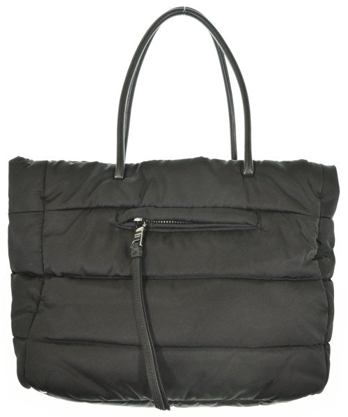 PRADA กระเป๋าถือขนาดใหญ่