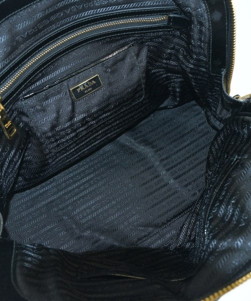 PRADA กระเป๋าถือ