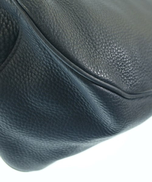 PRADA กระเป๋าถือ
