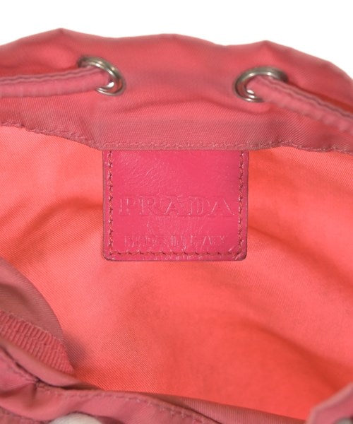 PRADA กระเป๋า อื่น