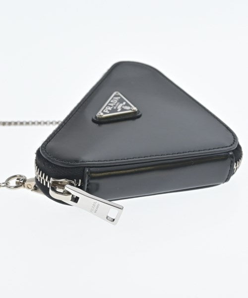 PRADA กระเป๋า