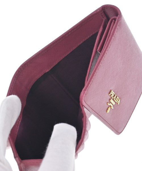 PRADA กระเป๋าสตางค์/กระเป๋าใส่เหรียญ