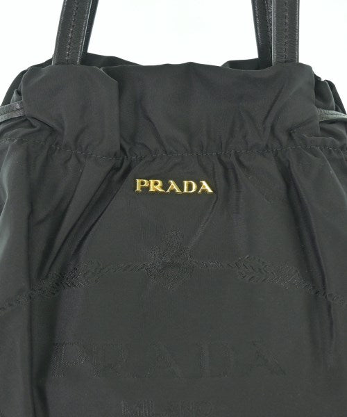 PRADA กระเป๋าถือ