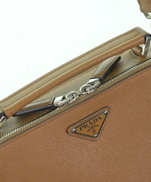 PRADA กระเป๋าถือ