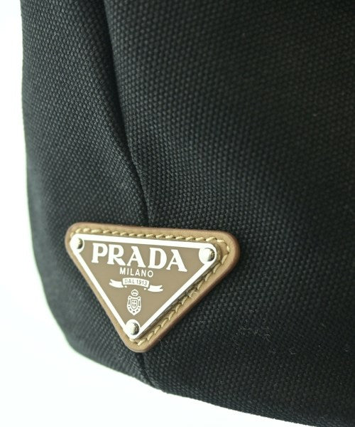 PRADA กระเป๋าถือขนาดใหญ่