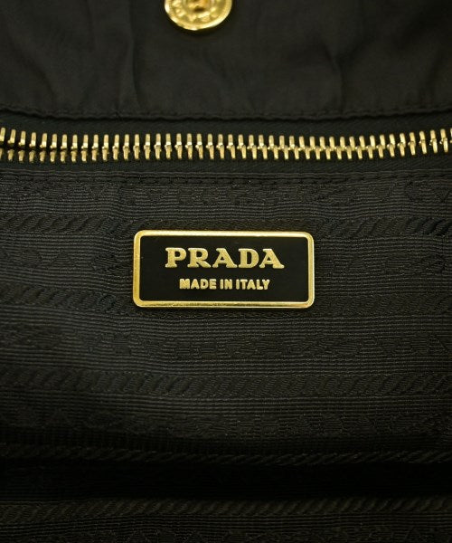 PRADA กระเป๋าถือขนาดใหญ่