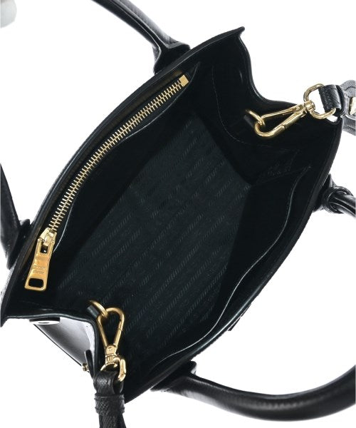 PRADA กระเป๋าถือขนาดใหญ่