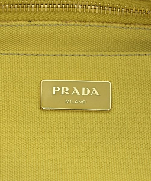 PRADA กระเป๋าถือขนาดใหญ่