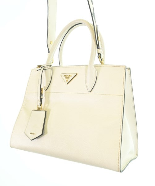 PRADA กระเป๋าถือ